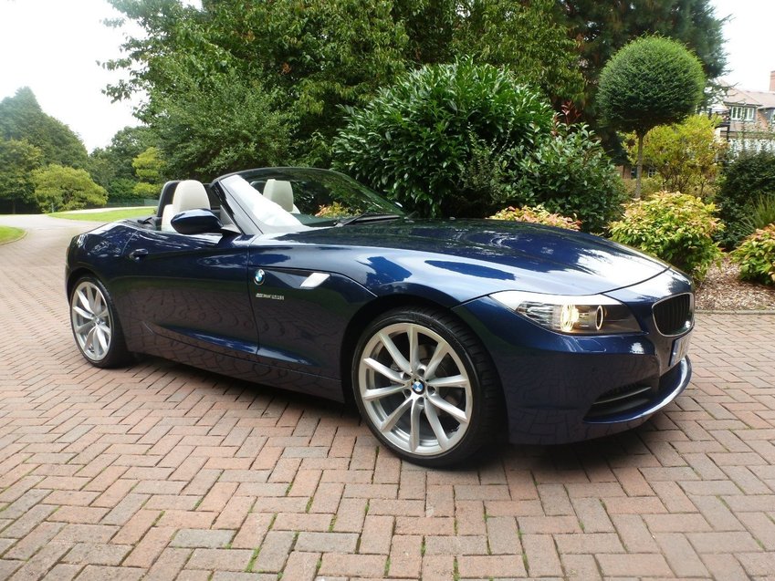 View BMW Z4 Z4 2.3i S Drive Auto