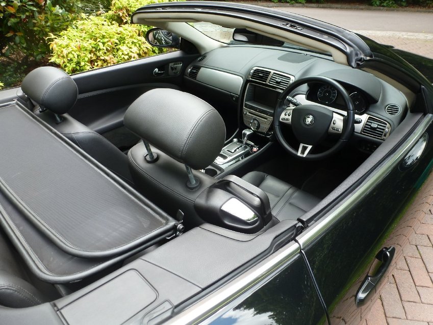 View JAGUAR XK XK Convertible