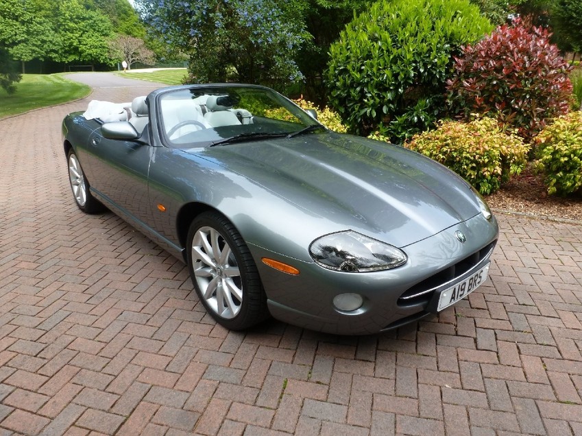 View JAGUAR XK8 XK8 4.2 Convertible