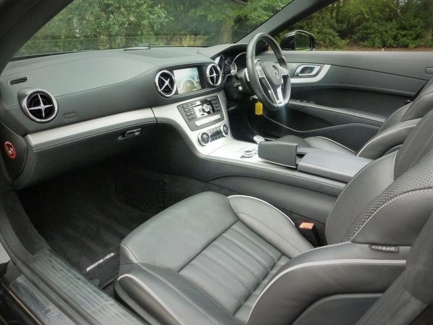 View MERCEDES-BENZ SL 350 Amg Sport