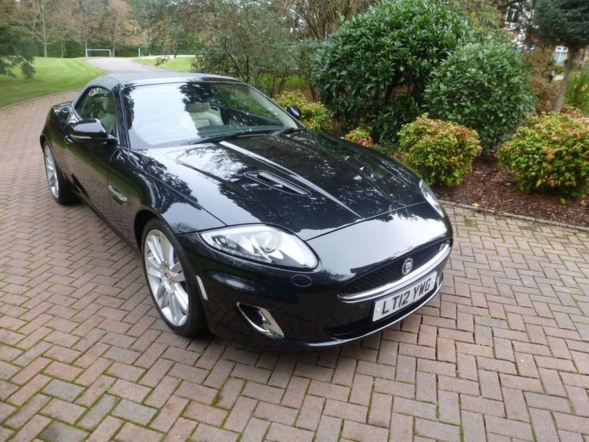 JAGUAR XKR