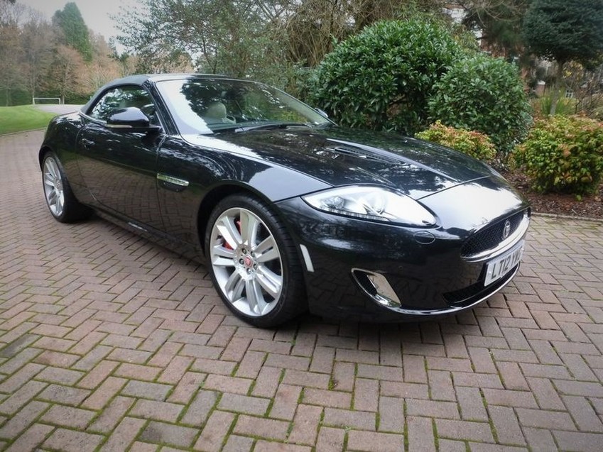 JAGUAR XKR