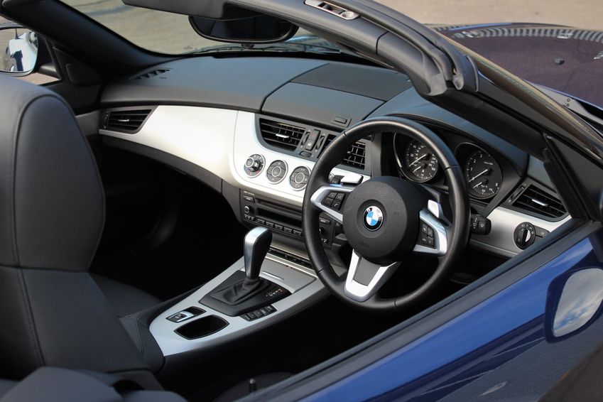 View BMW Z4 2.3i S-Drive Automatic
