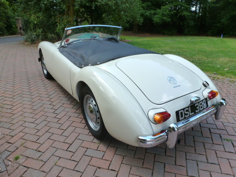 MG MGA