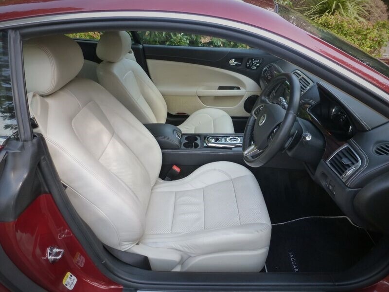 JAGUAR XK