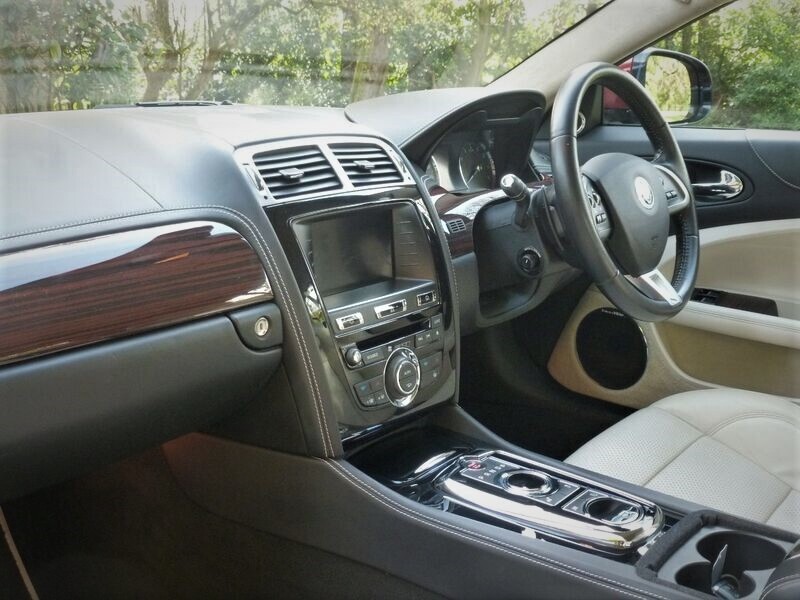 JAGUAR XK