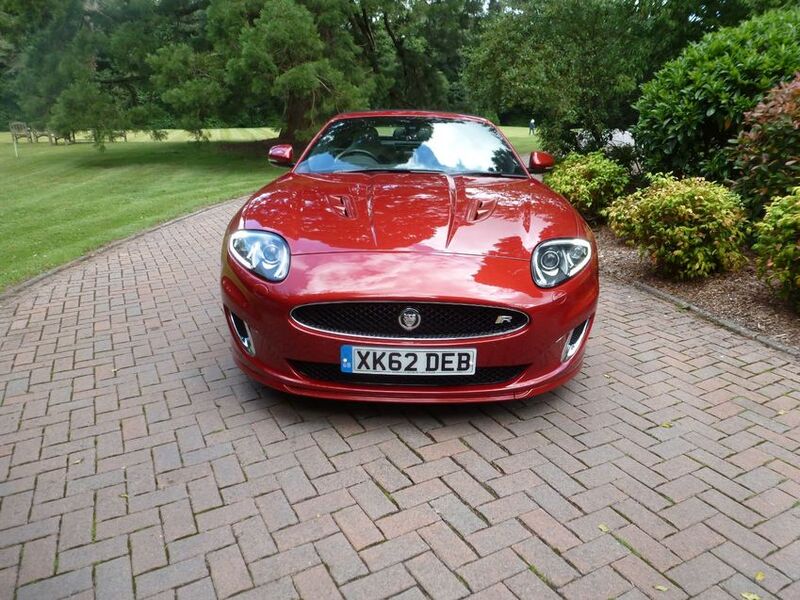 JAGUAR XKR