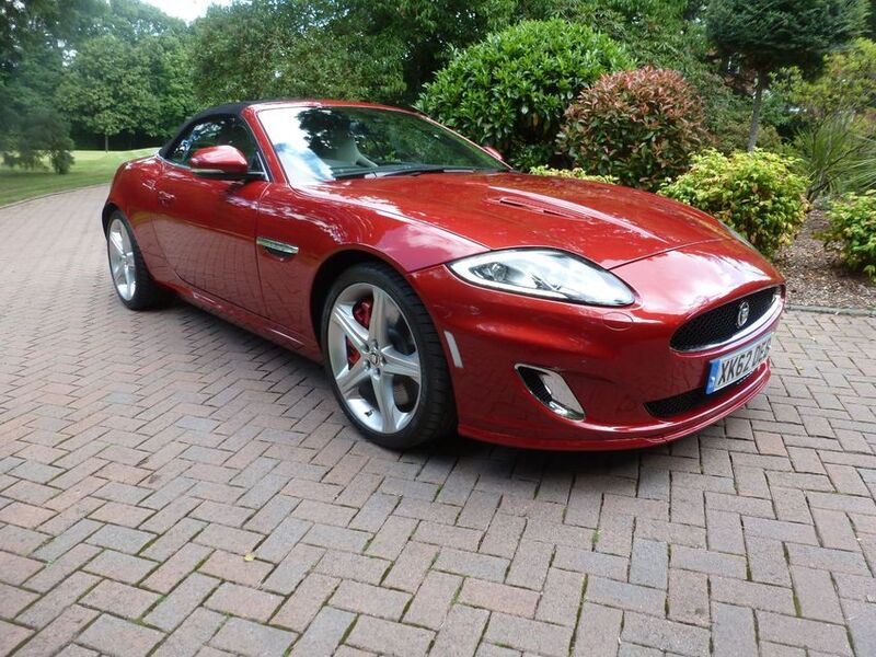 JAGUAR XKR