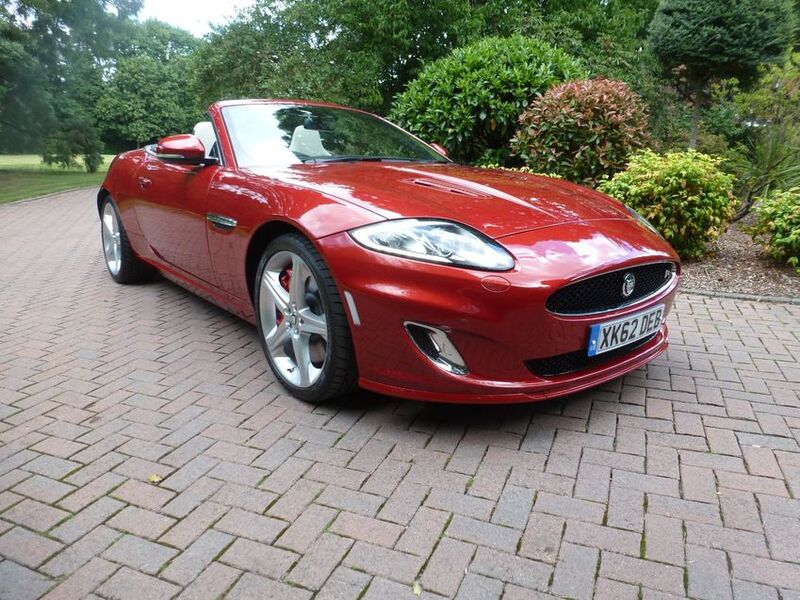 JAGUAR XKR