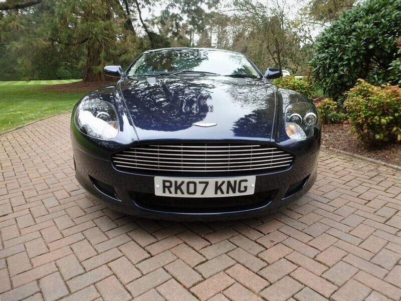 ASTON MARTIN DB9