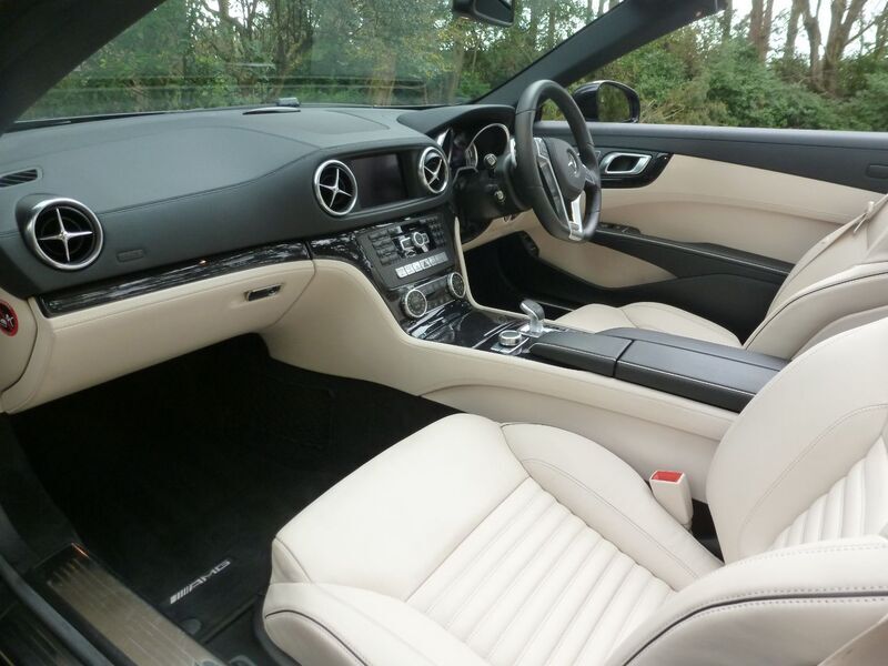 View MERCEDES-BENZ SL 350 Amg Sport