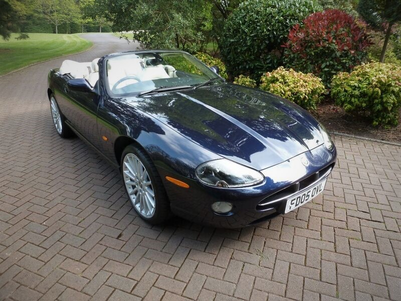 JAGUAR XK8