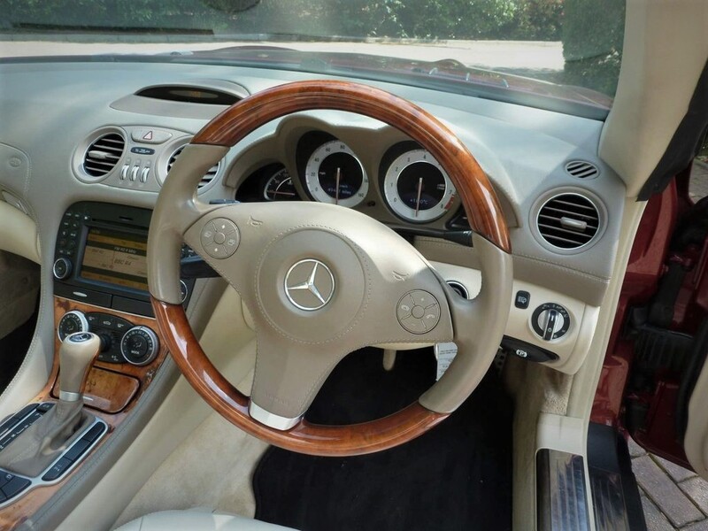 MERCEDES-BENZ SL