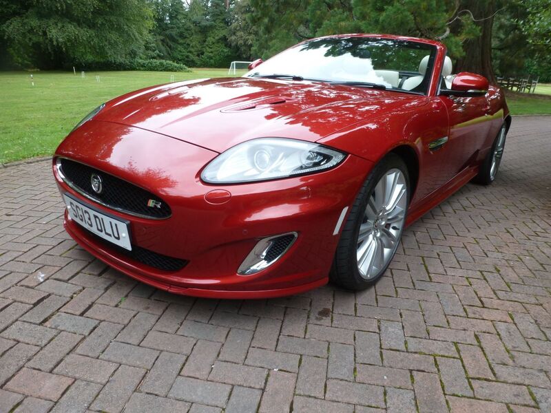 JAGUAR XKR