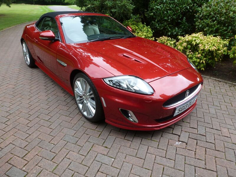 JAGUAR XKR