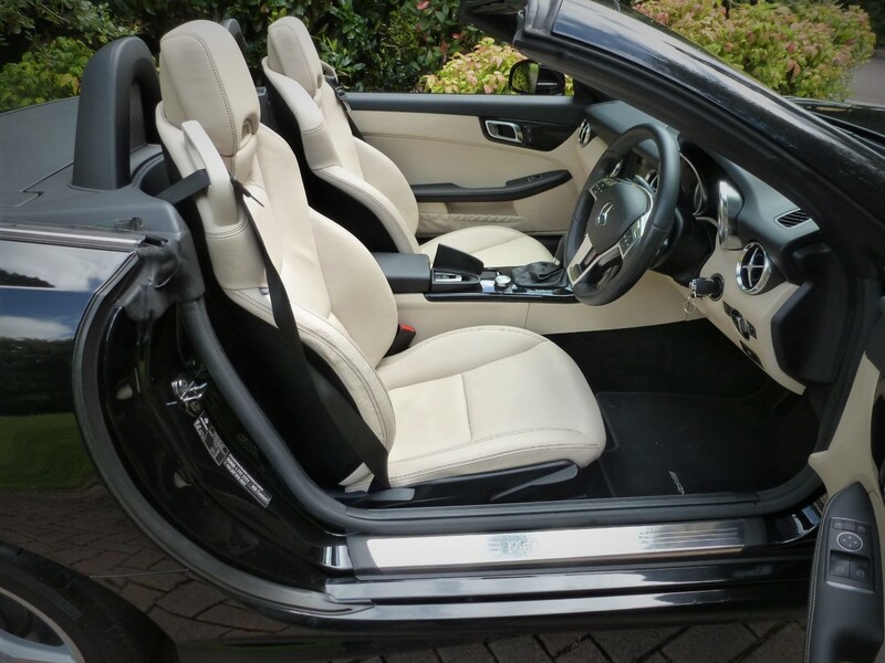 View MERCEDES-BENZ SLK SLK350 BLUEEFFICIENCY AMG SPORT ED125