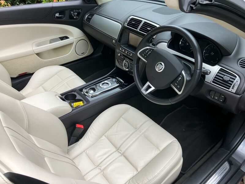 JAGUAR XK